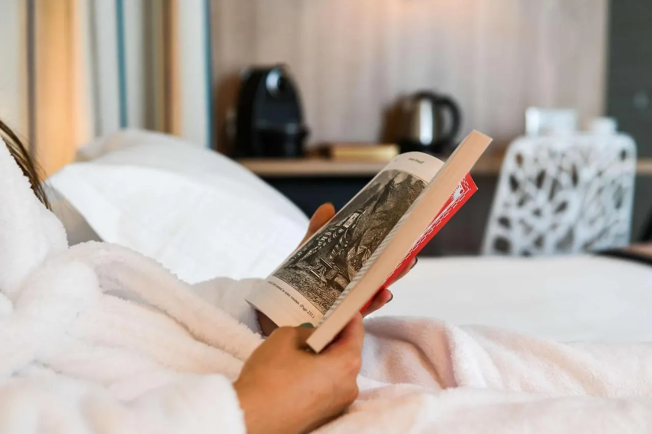 Hotel Jules Verne Biarritz 4*,
