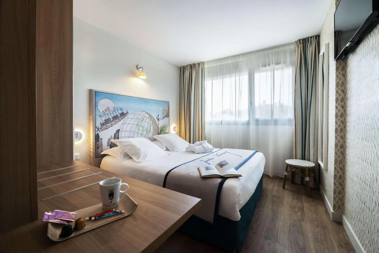 Hotel Jules Verne Biarritz 4*,  France